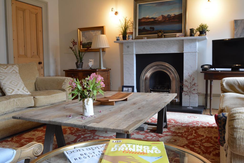 Royal Mile Elegance - Space & Luxury Appartement Edinburgh Buitenkant foto