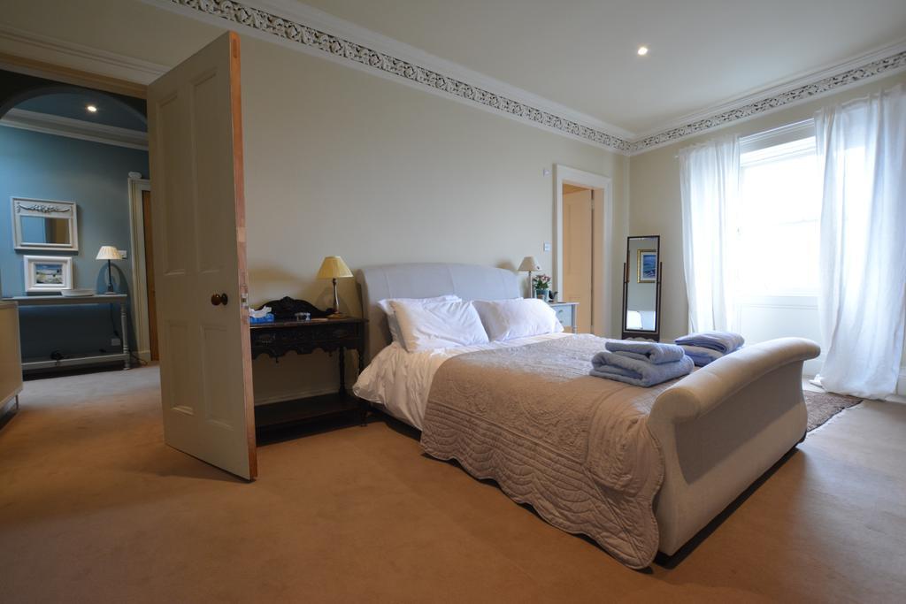 Royal Mile Elegance - Space & Luxury Appartement Edinburgh Buitenkant foto