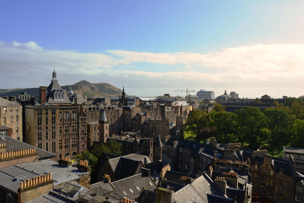 Royal Mile Elegance - Space & Luxury Appartement Edinburgh Buitenkant foto