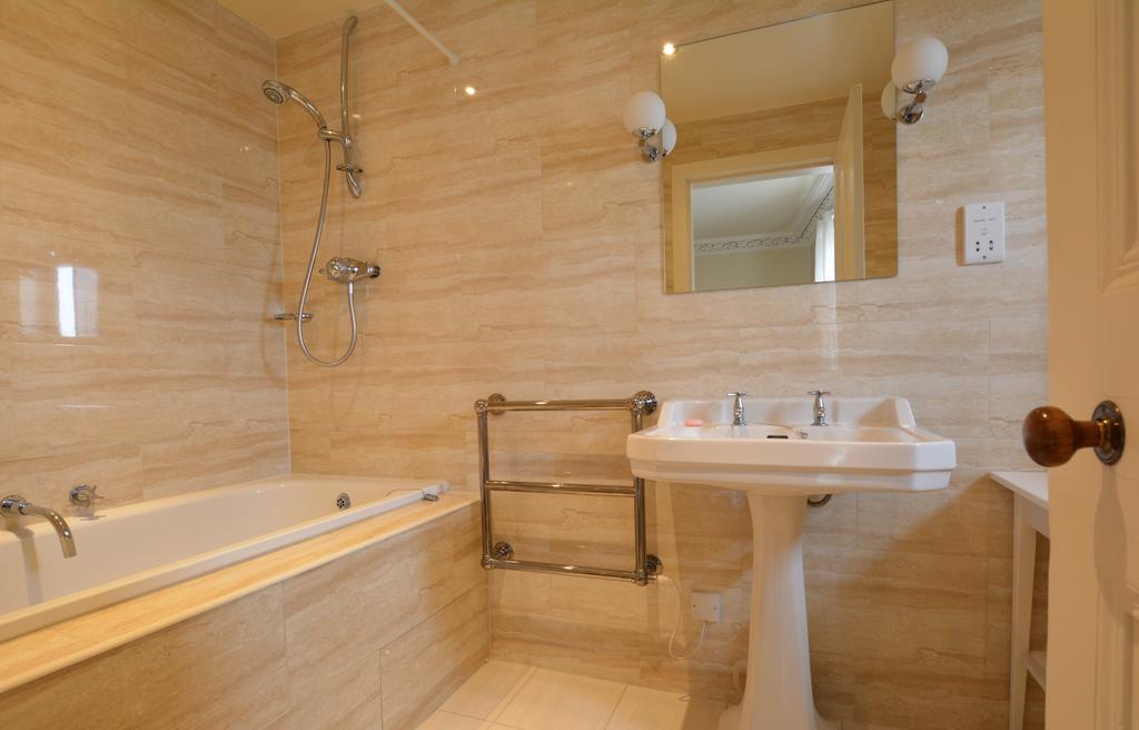 Royal Mile Elegance - Space & Luxury Appartement Edinburgh Buitenkant foto